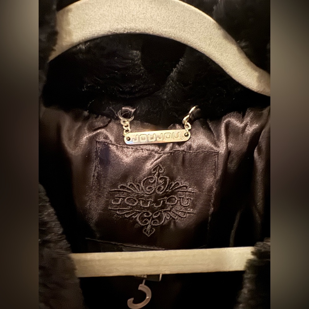 Puffer Jacket - Picture 3 of 5